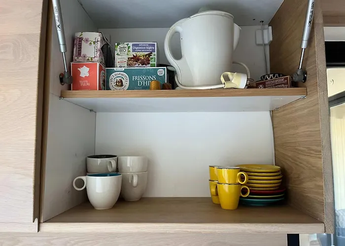 With Balcony Steps To Wine & Center * Bordeaux